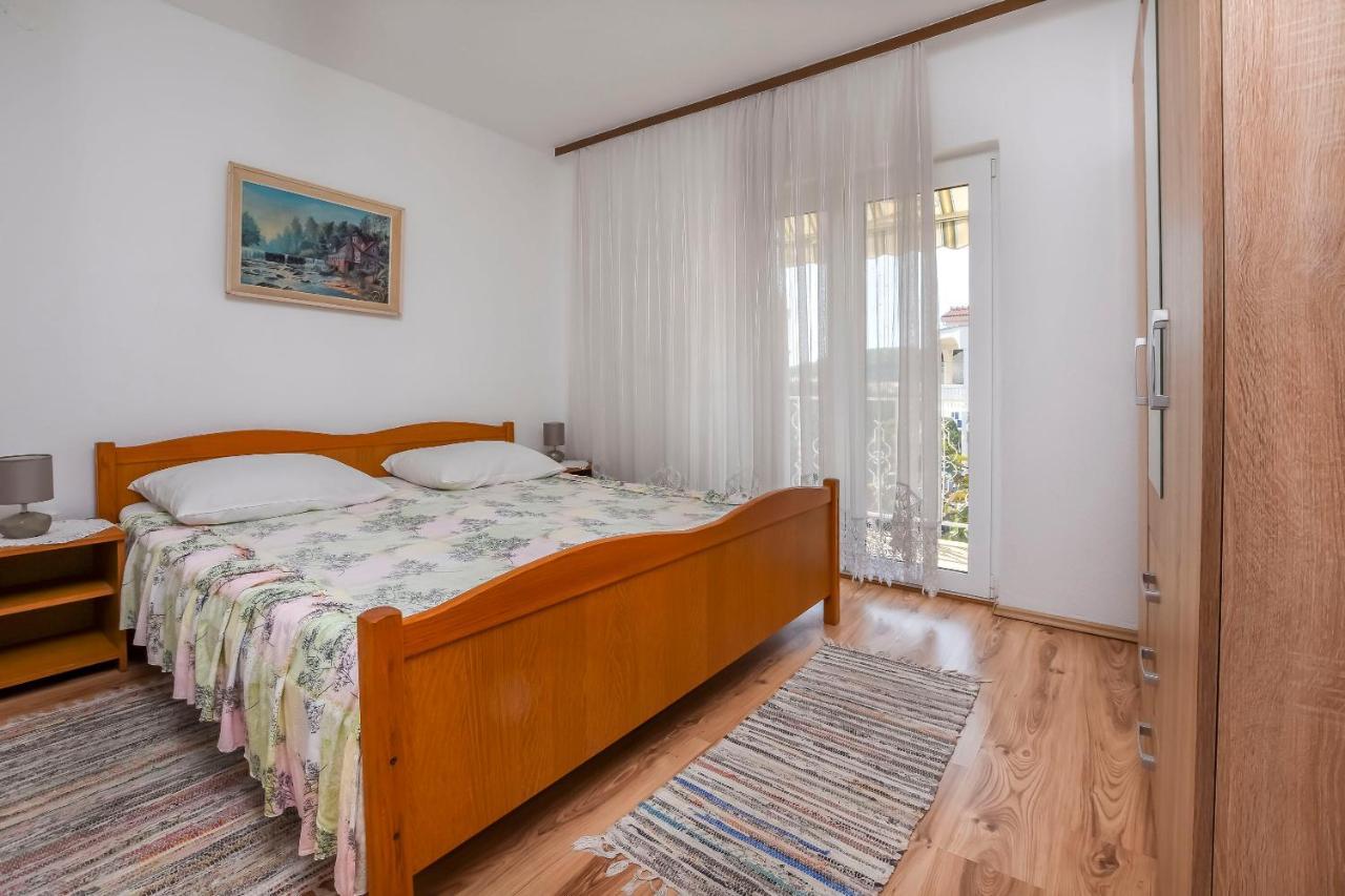 Apartments Karleusa Рогозница Экстерьер фото