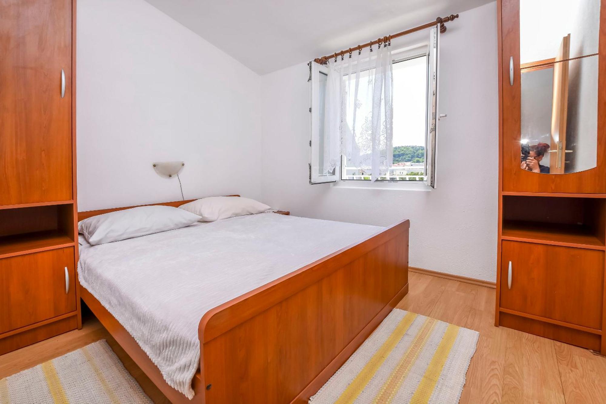 Apartments Karleusa Рогозница Экстерьер фото